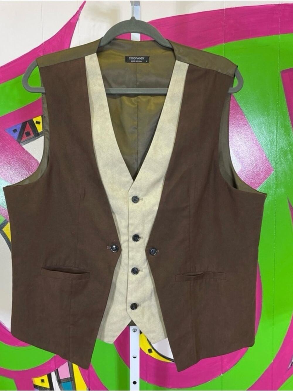 Coofandy, Faux Suede Vest. Size Large. In excellent condition!